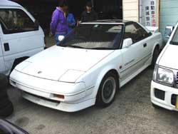 AW11